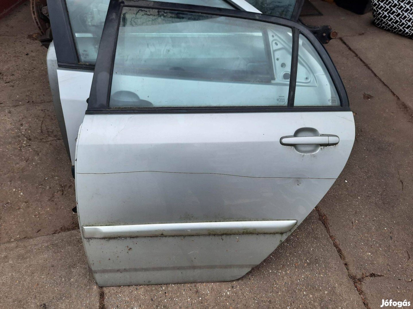 Toyota Corolla (E120/E130) bal hátsó ajtó