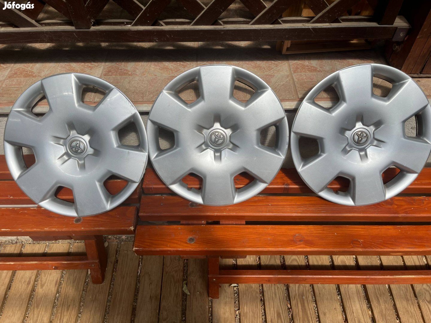 Toyota Corolla dísztárcsa 15"