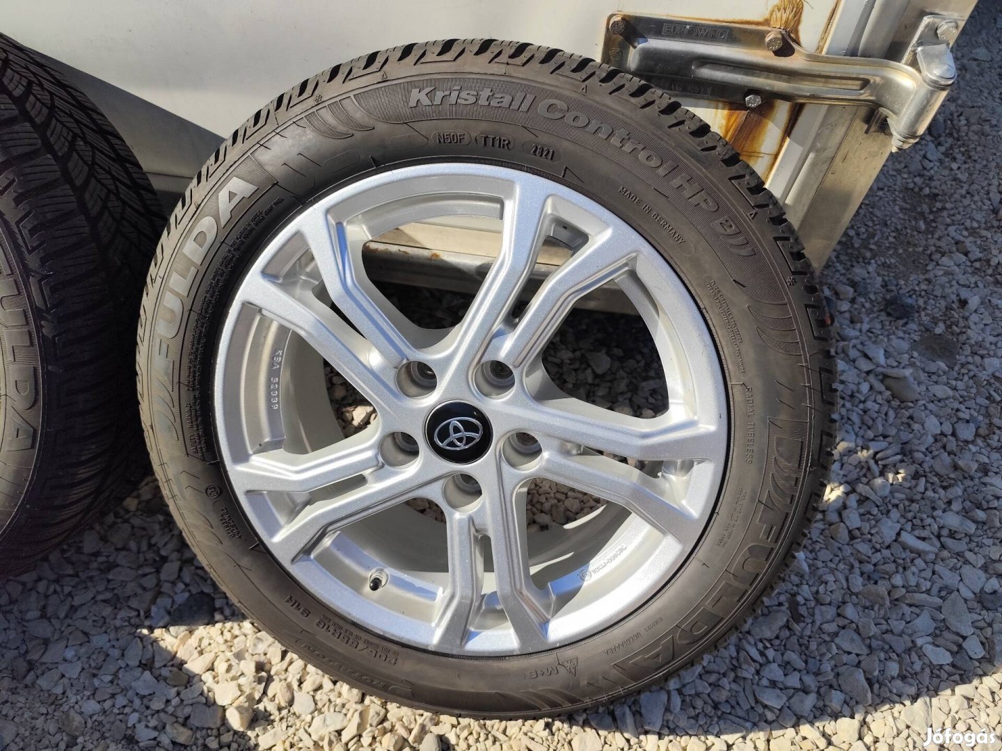 Toyota Corolla gyári alufelni 5x114,3 16"