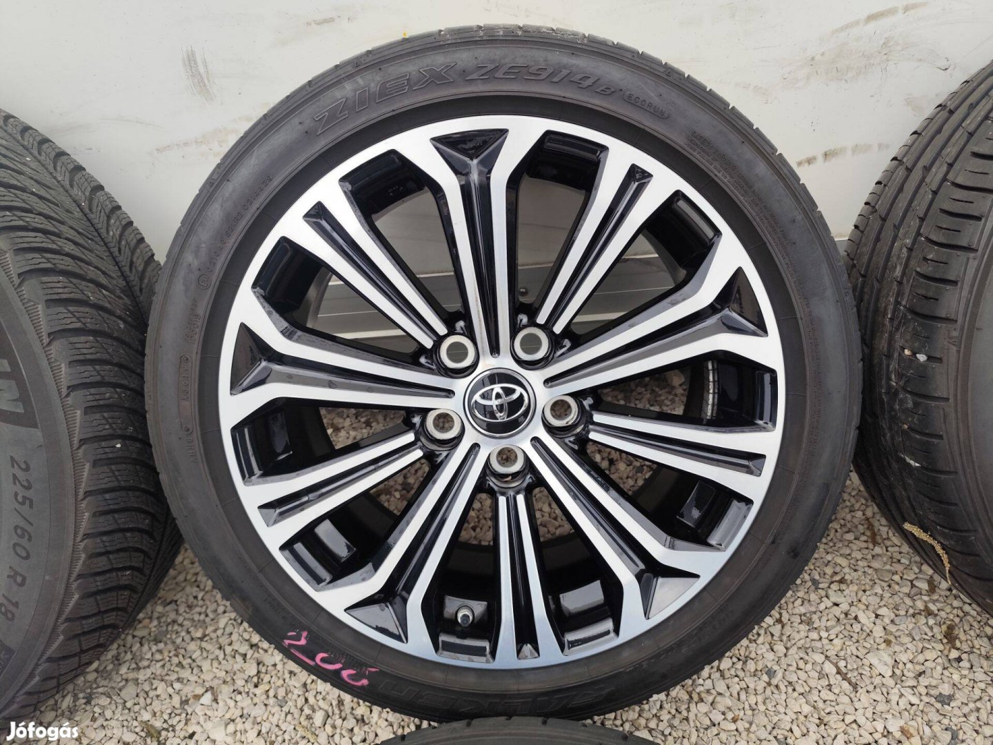 Toyota Corolla gyári alufelni 5x114,3 17"