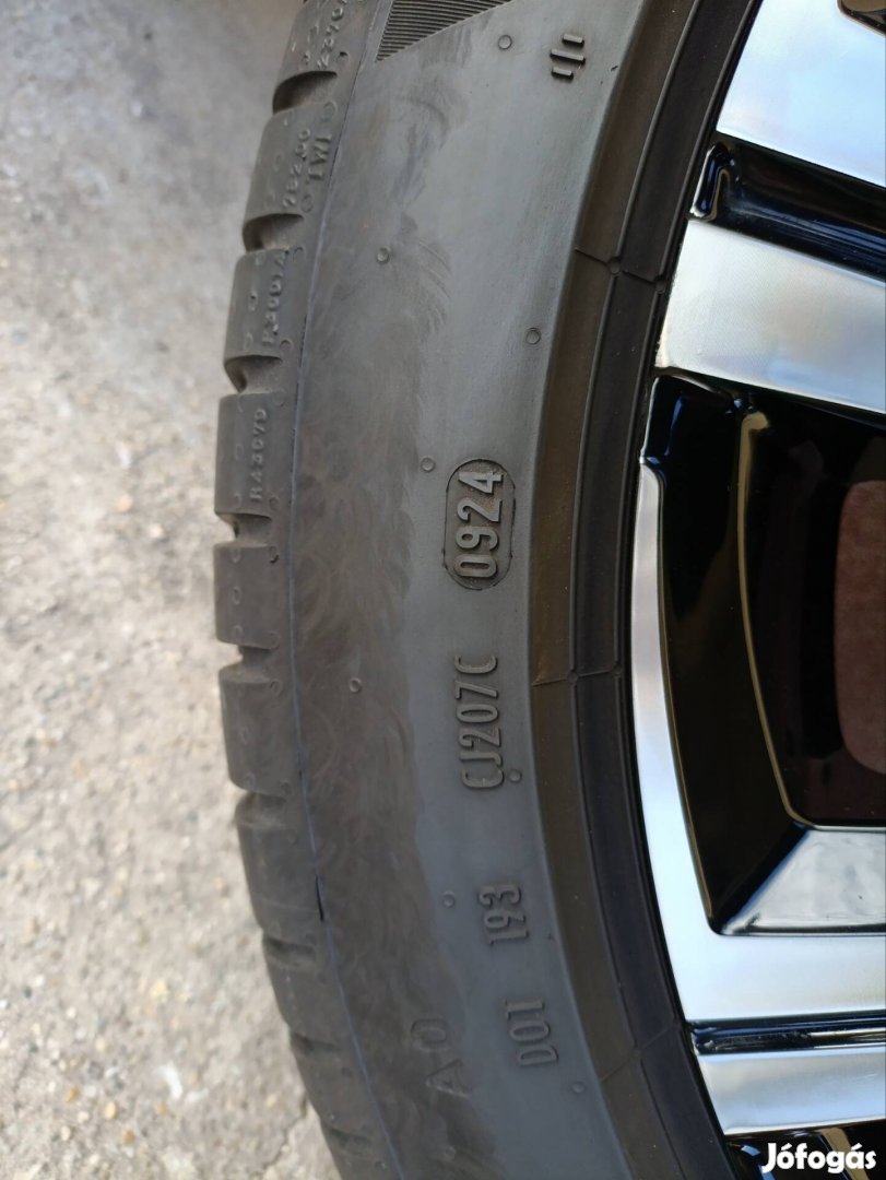 Toyota Corolla gyári r17' alufelni garnitúra nyári gumival 