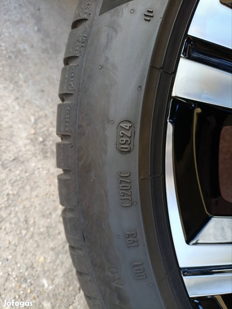 Toyota Corolla gyári r17' alufelni garnitúra nyári gumival 