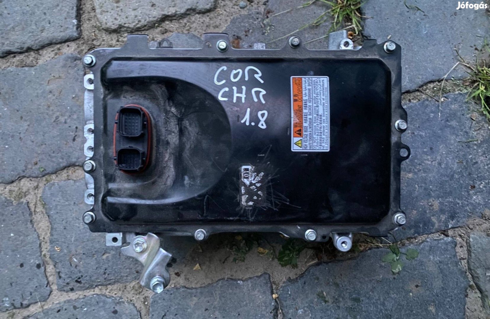 Toyota Corolla hibrid áram inverter