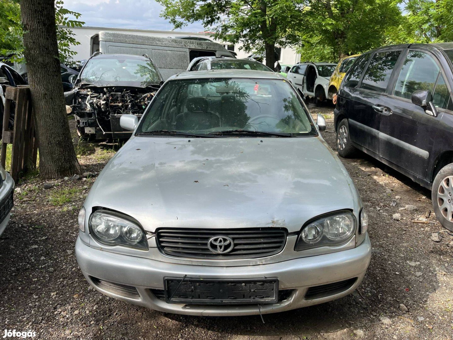 Toyota Corolla kalaptartó, ülés, kárpit