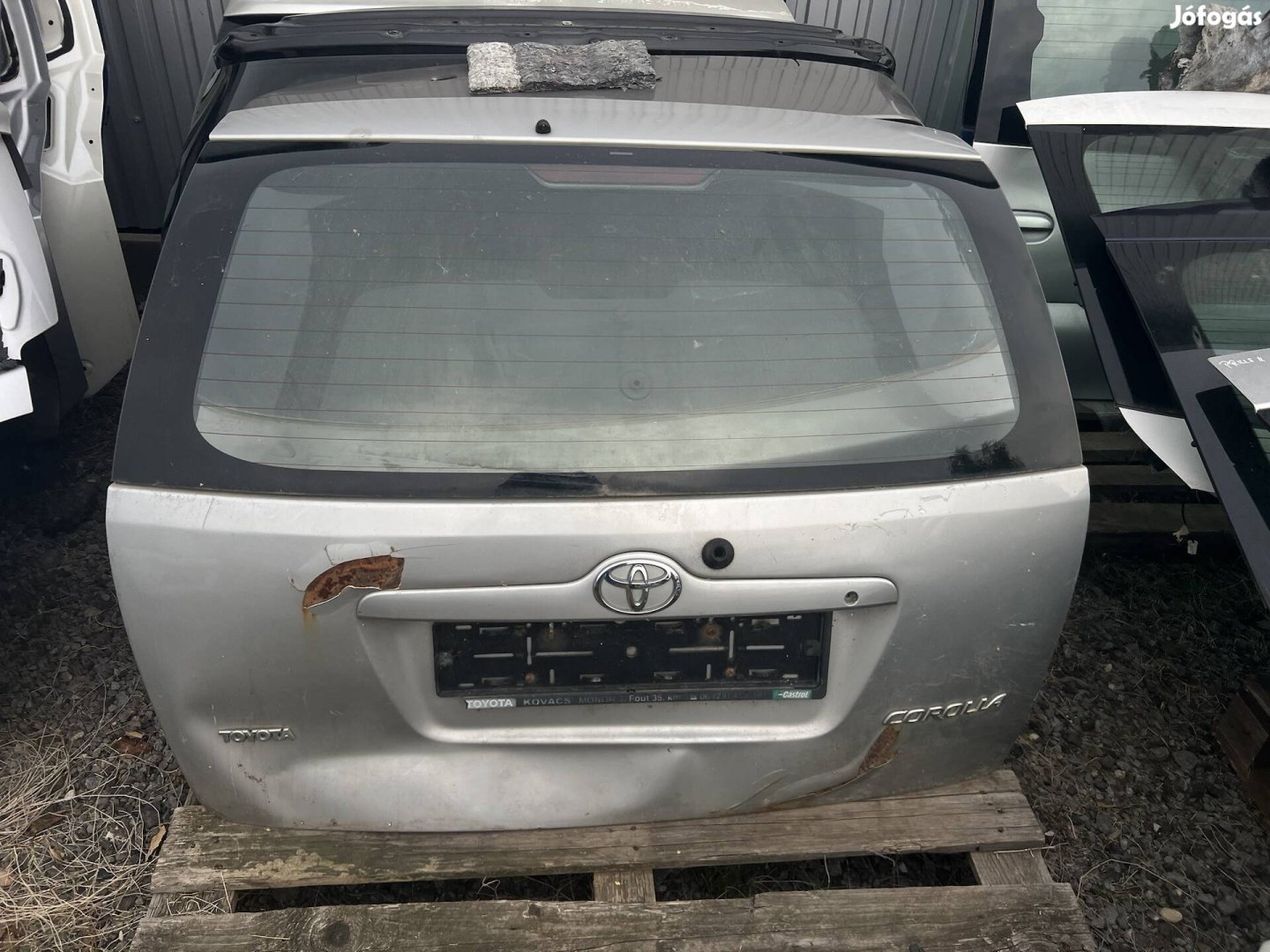 Toyota Corolla kombi csomagtérajtó üveg