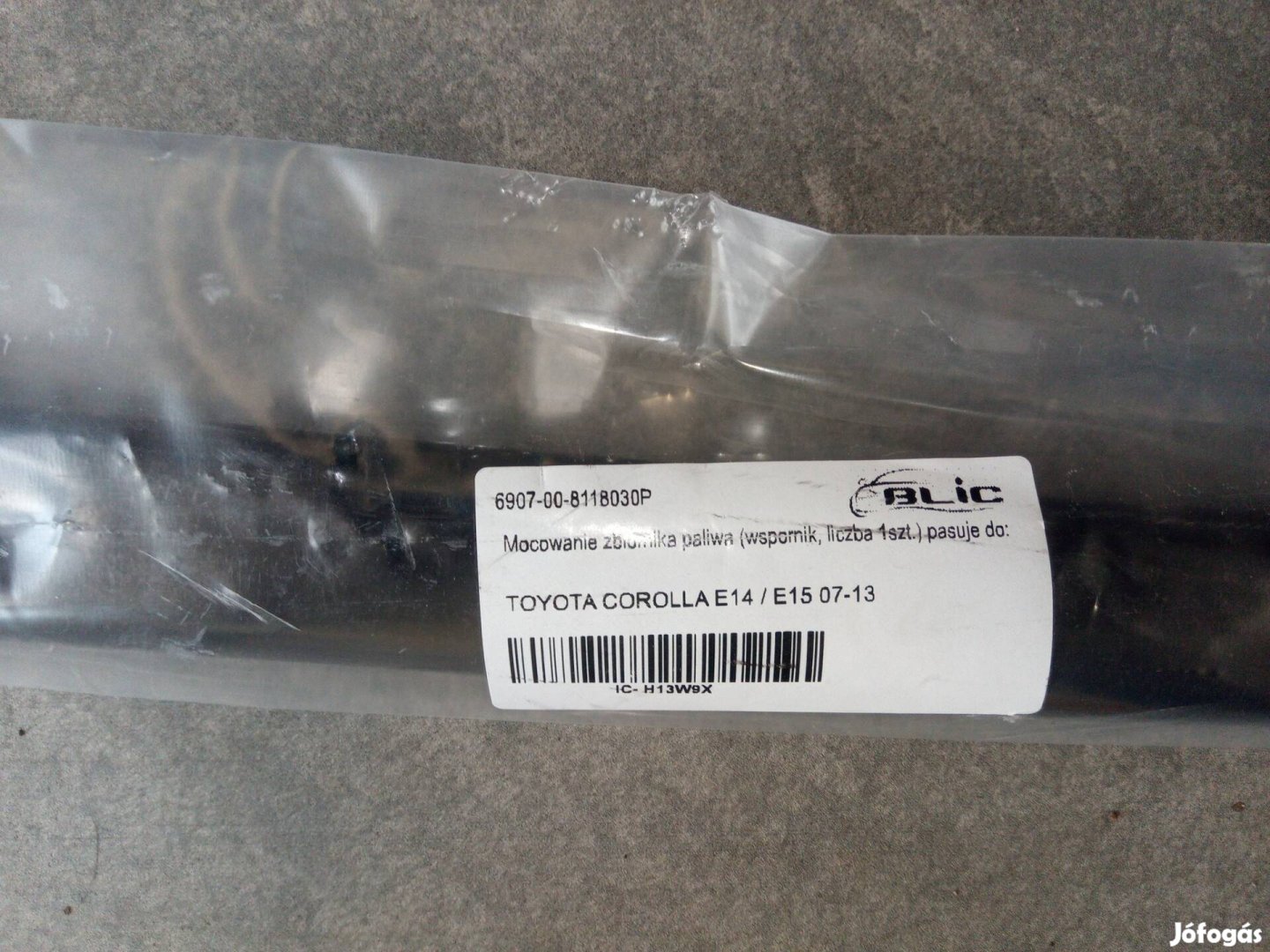 Toyota Corolla tank tartó pánt