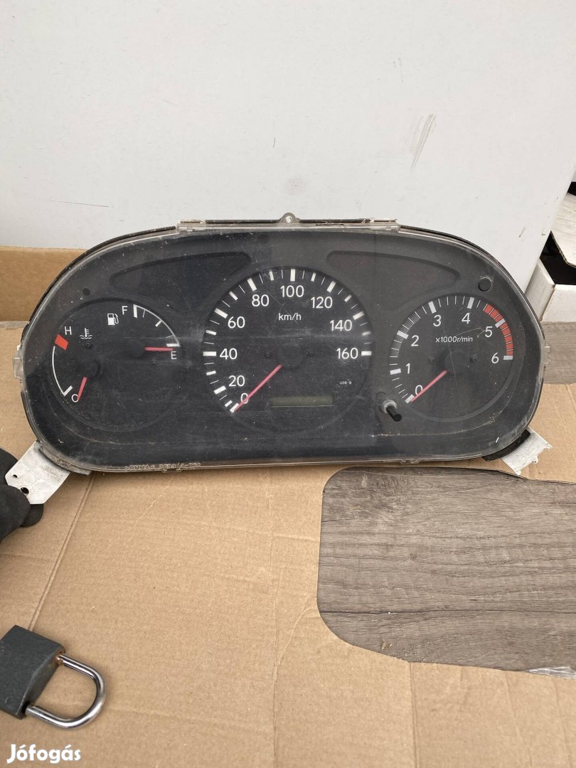 Toyota Dyna elado alktreszek