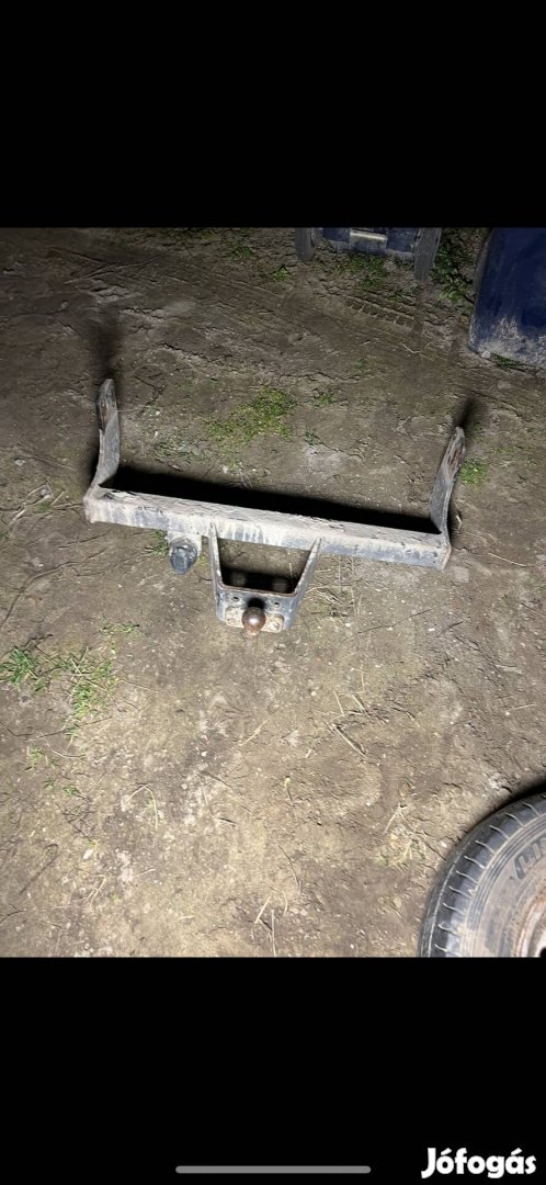 Toyota Dyna gyári vonóhorog 