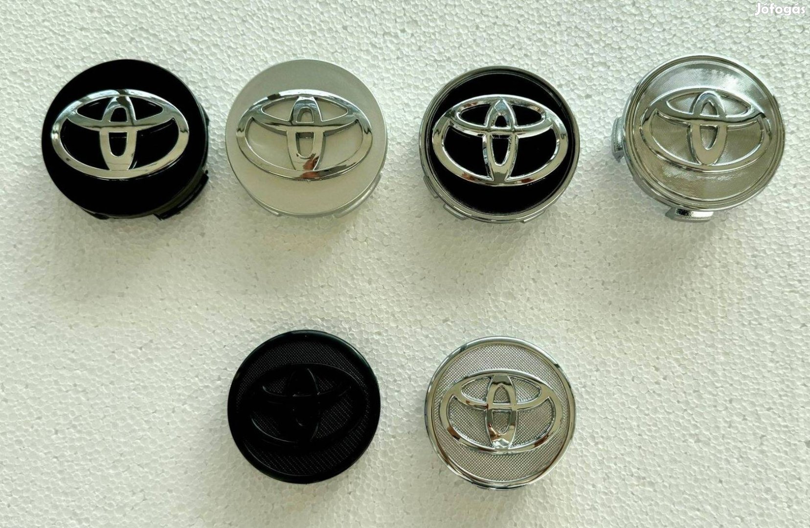 Toyota Felni Alufelni Közép Kupak Közép Porvédő Embléma Felnikupak