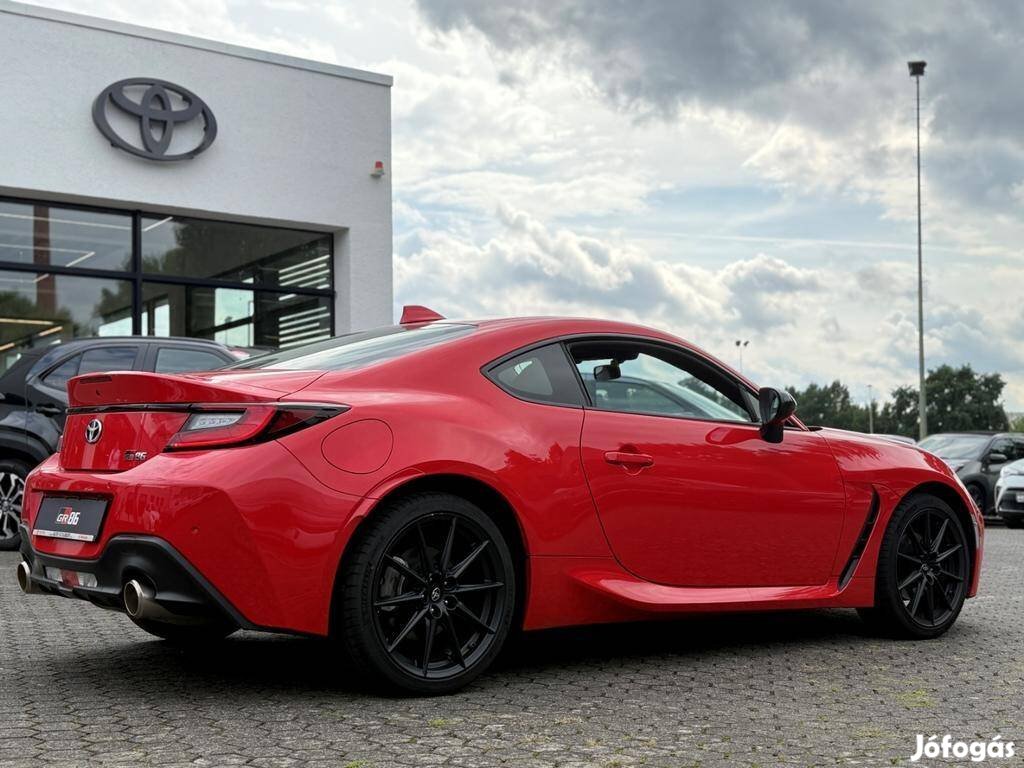 Toyota GR86 2.4 Executive (Automata) Sérülésmen...