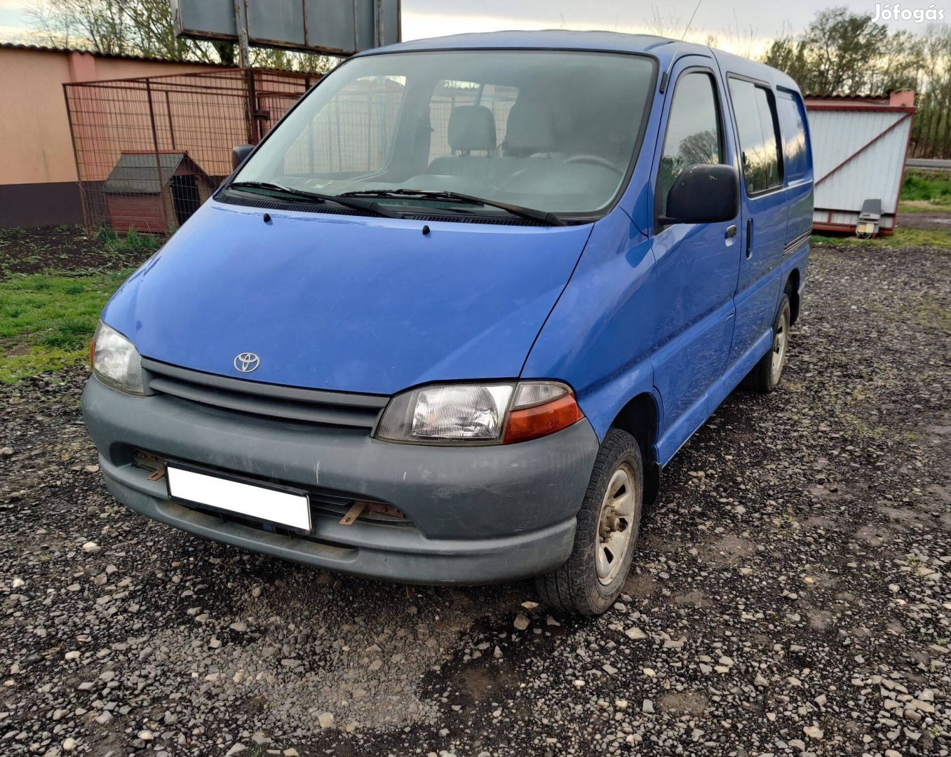 Toyota HI-ACE