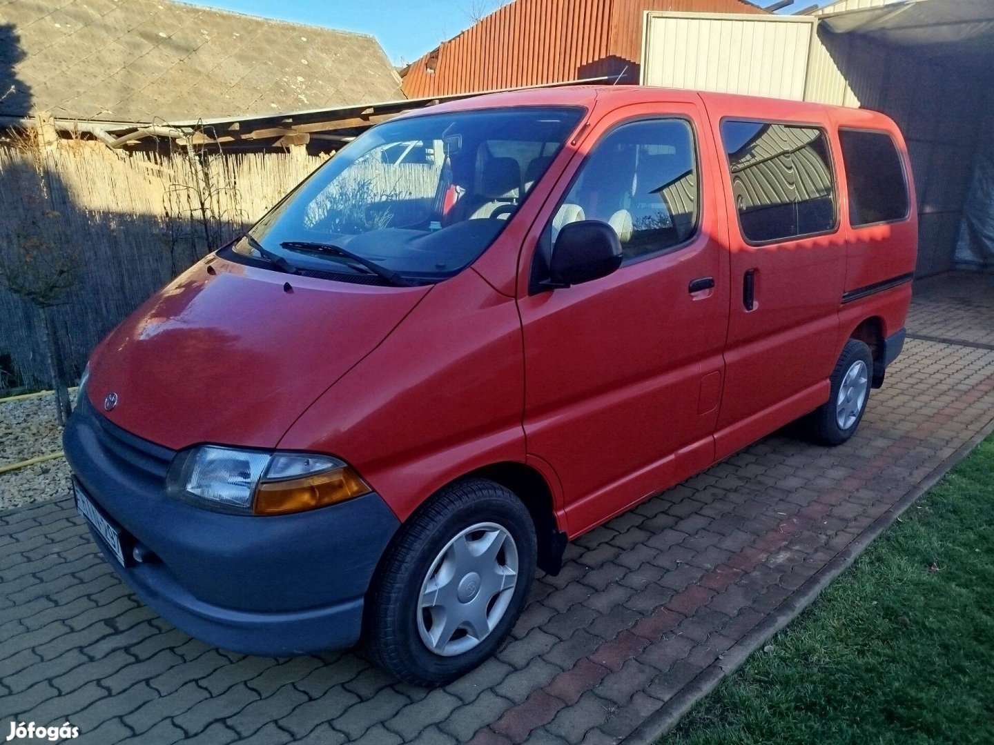 Toyota Hi-Ace