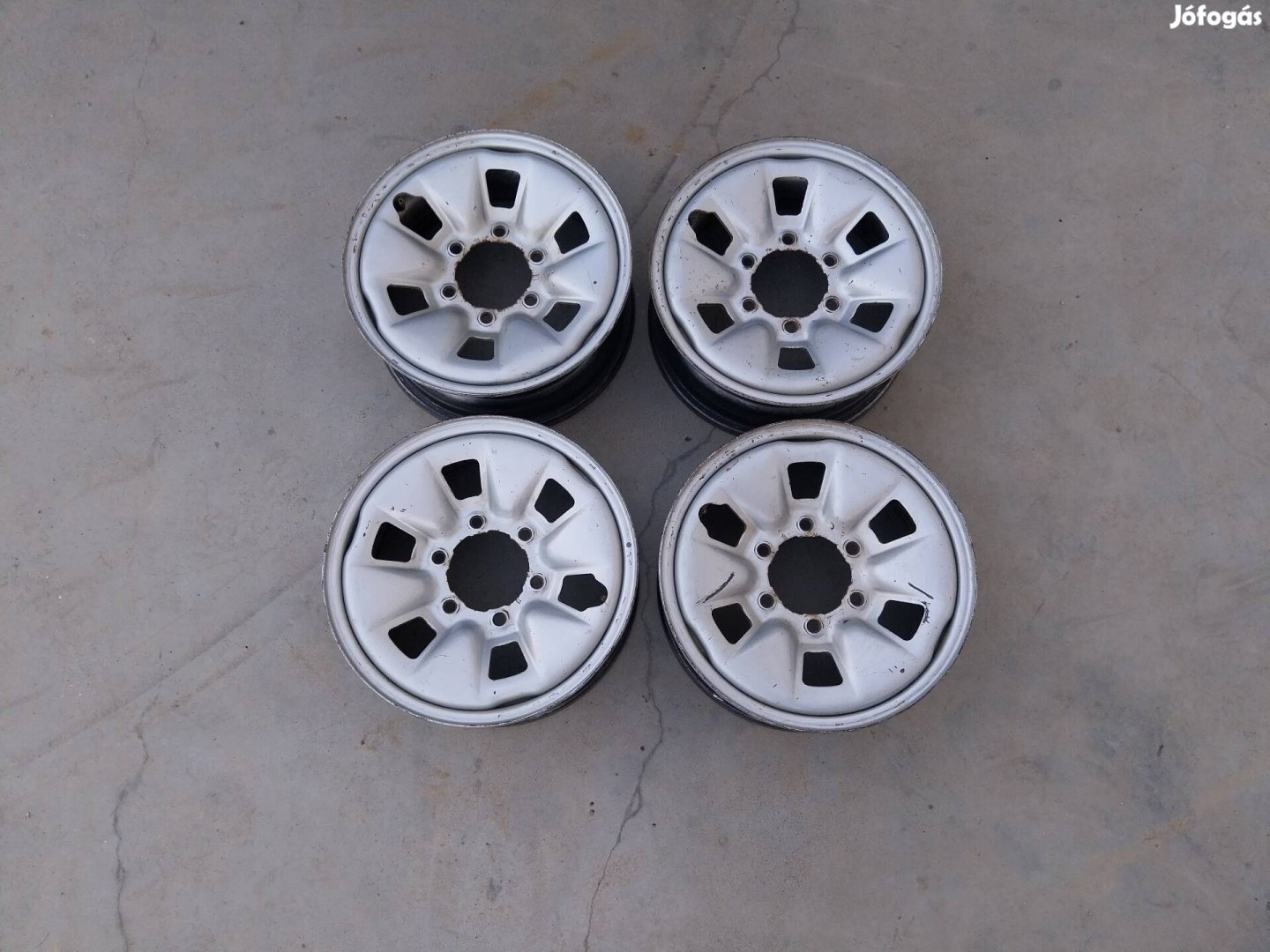 Toyota Hiace 15" 4x4 Hilux 4Runner felni 6x139.7 15