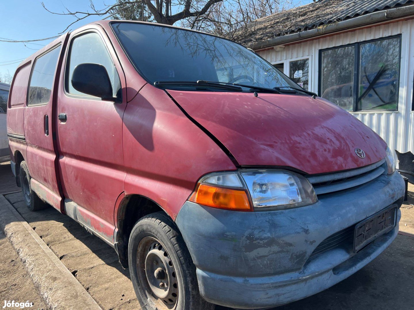 Toyota Hiace 1996 2.4D 2L Alkatrészek M3773