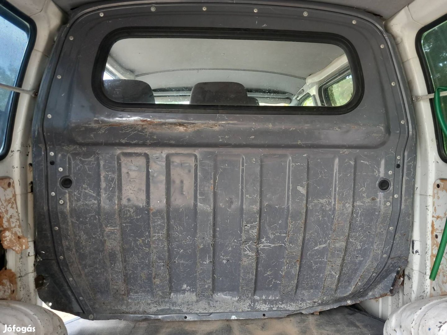 Toyota Hiace térelválasztó, elválasztó fal eladó!
