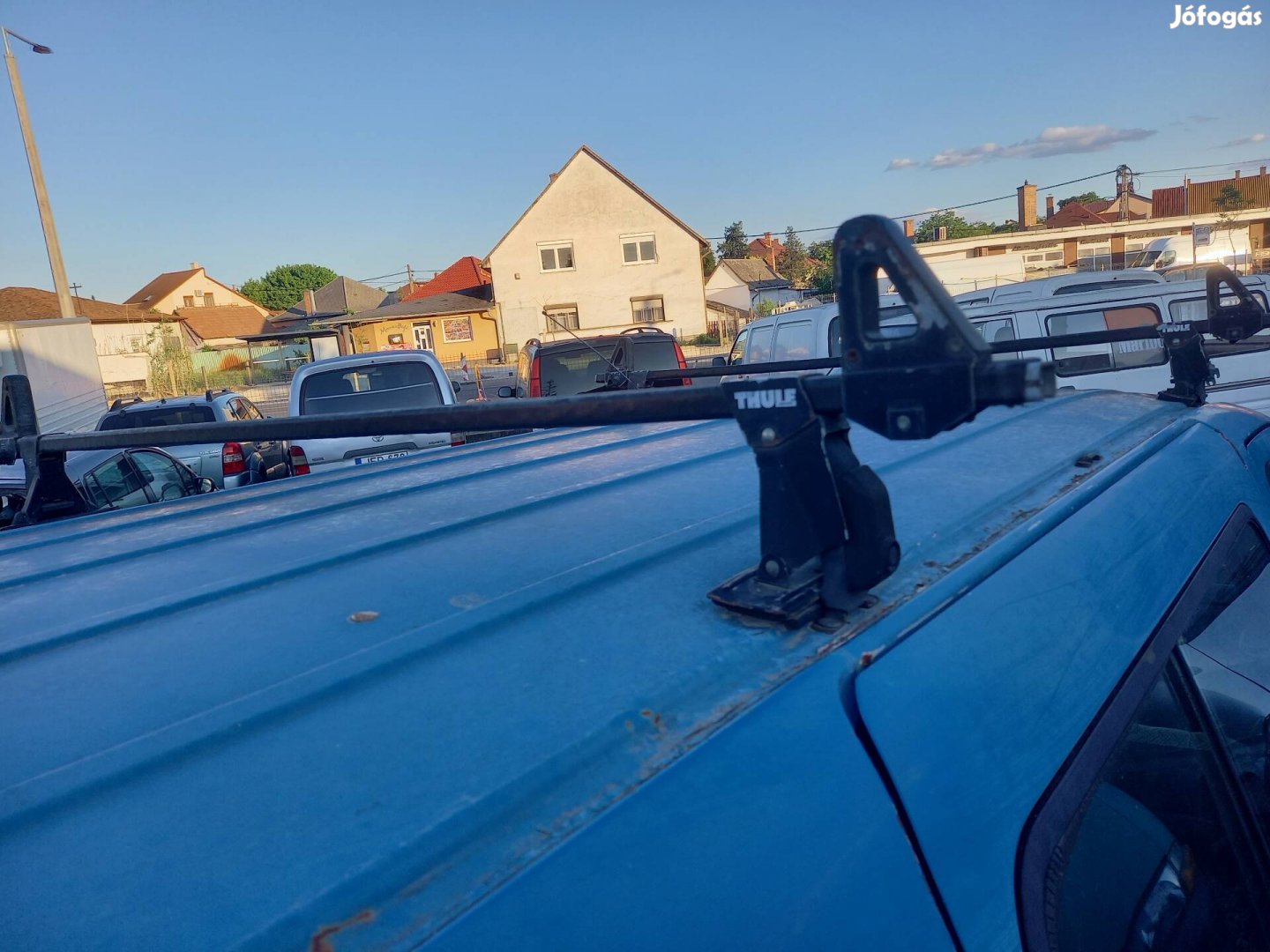 Toyota Hiace tetőcsomagtartó eladó. 