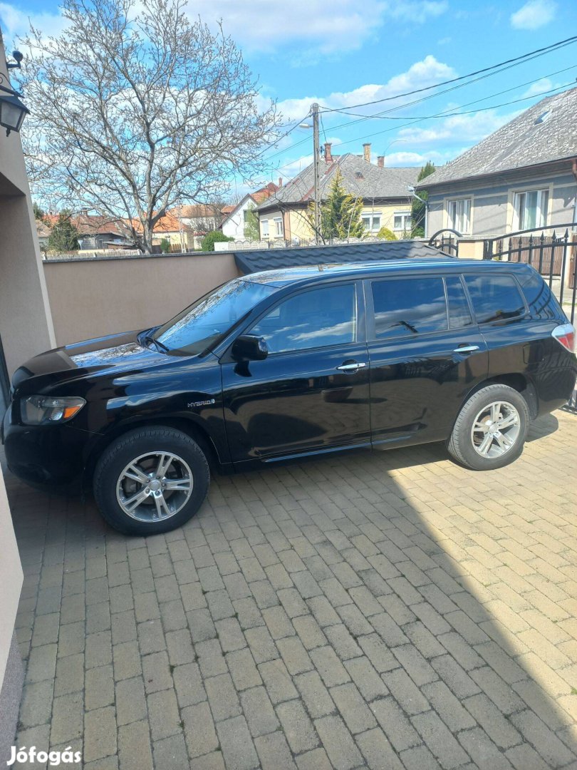 Toyota Highlander Hybrid