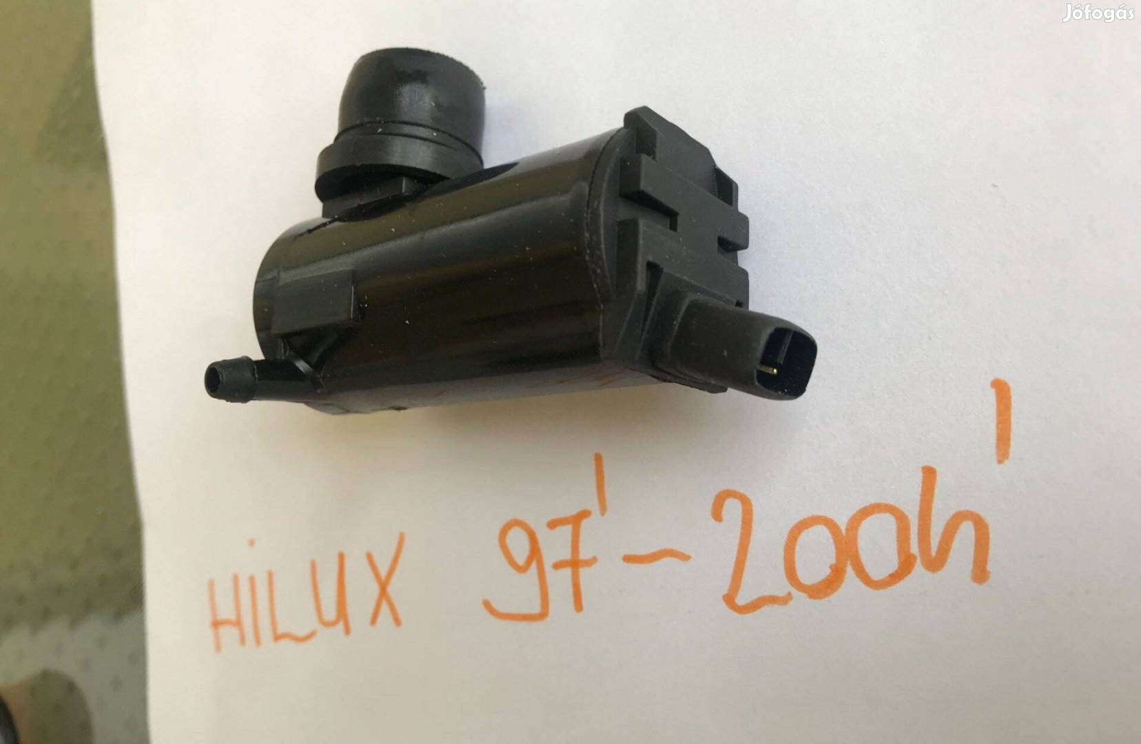 Toyota Hilux 1997-2005 alkatrész, új ablakmosó pumpa motor