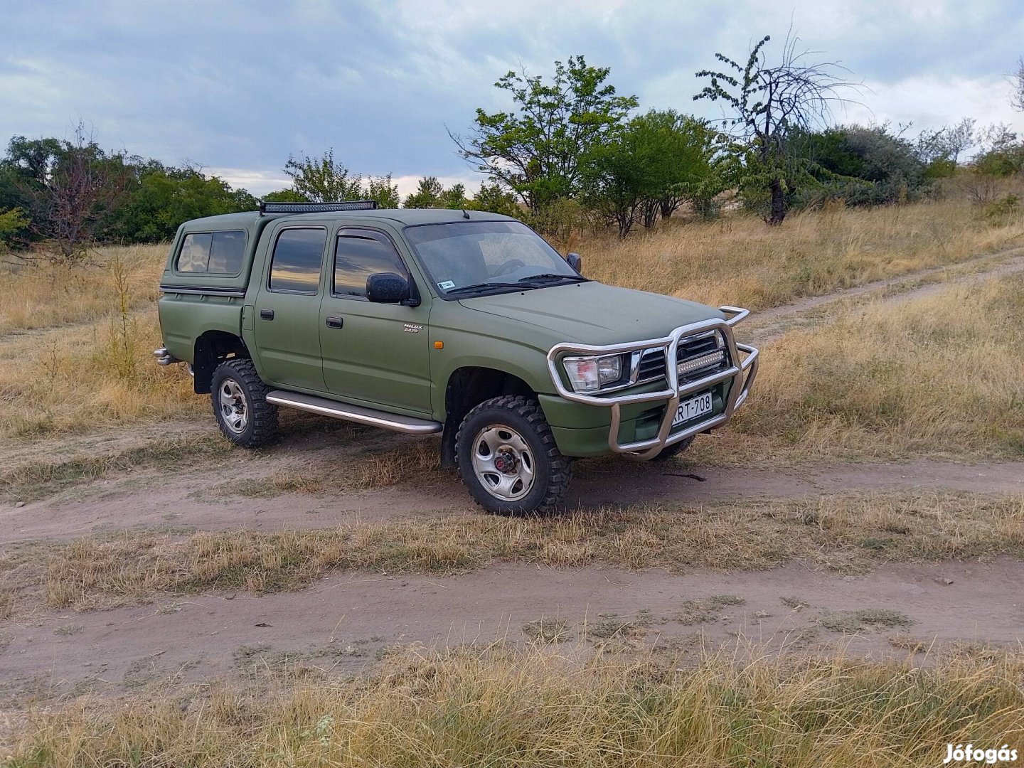 Toyota Hilux 2.4TD Raptor.