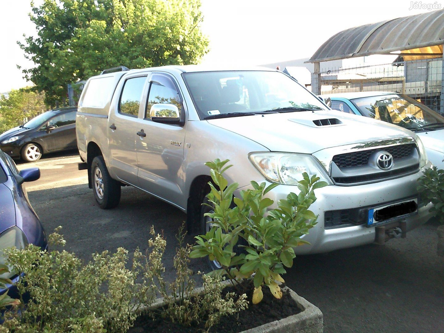 Toyota Hilux 2.5 D-4D 4x4 Double Terra tehergépkocsi eladó