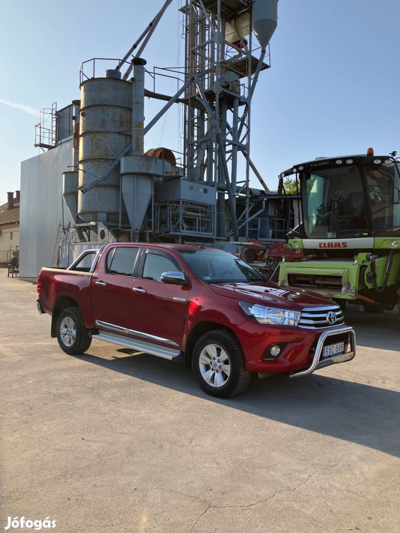 Toyota Hilux eladó
