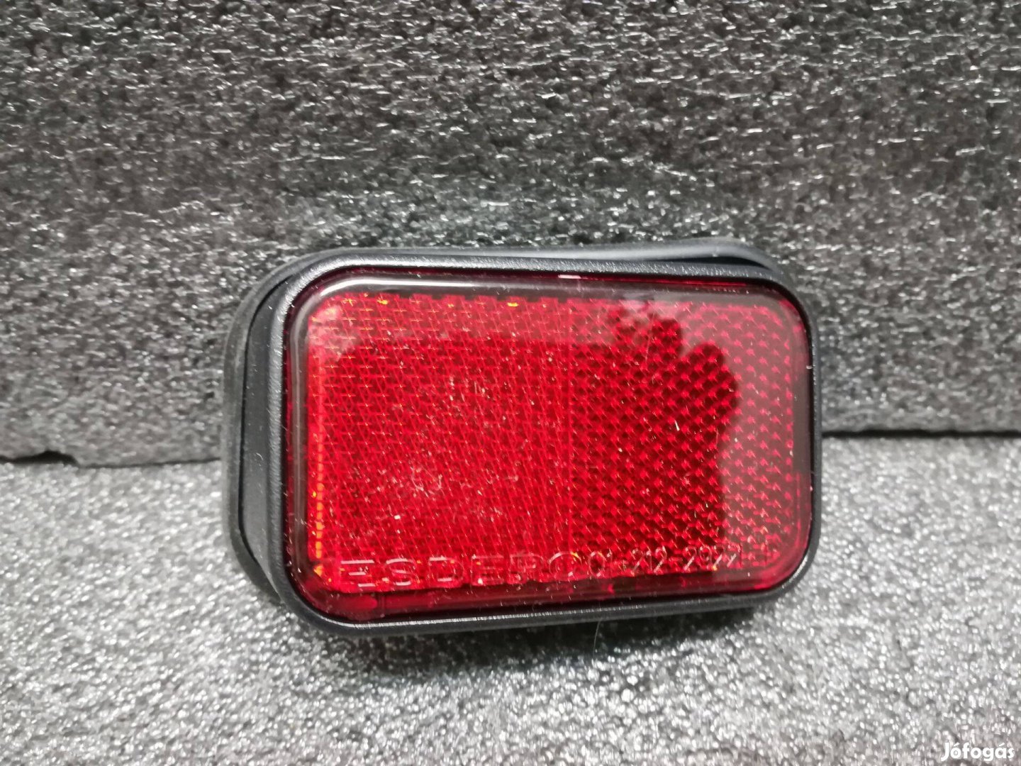 Toyota Hilux hátsólámpa prizma bal 2001 -> 2003