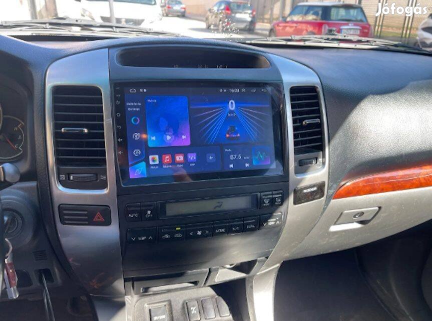 Toyota Land Cruiser Carplay Multimédia Android Rádió Tolatókamerával
