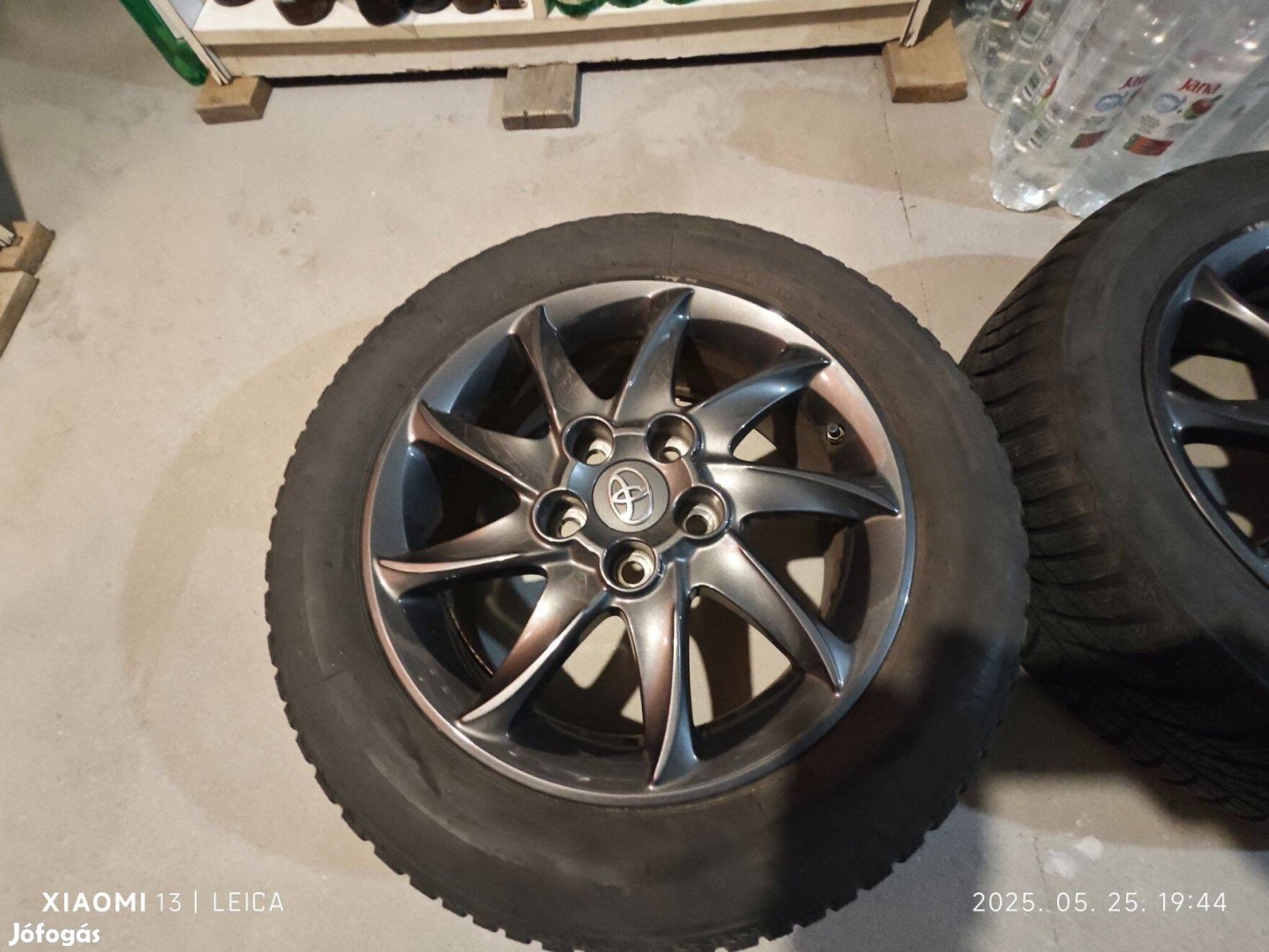 Toyota Podium 5x114,3 R16 60mm 205/55 téli alufelni garnitúra