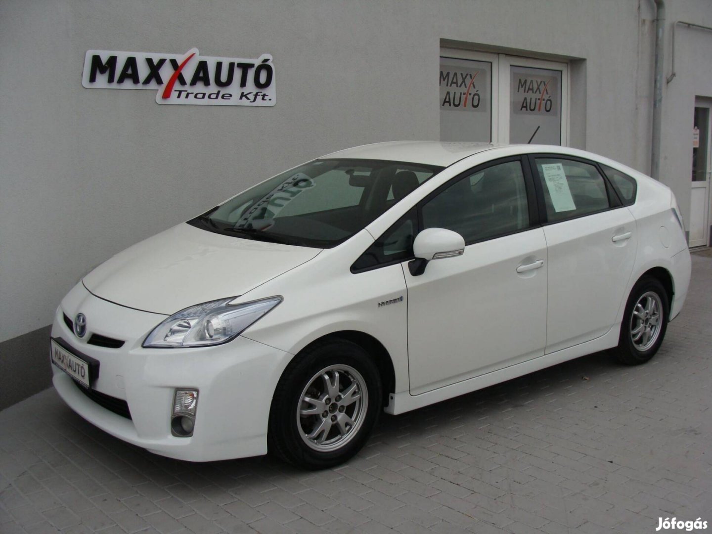 Toyota Prius 1.8 HSD(Automata) Gyöngyházmetál+D...