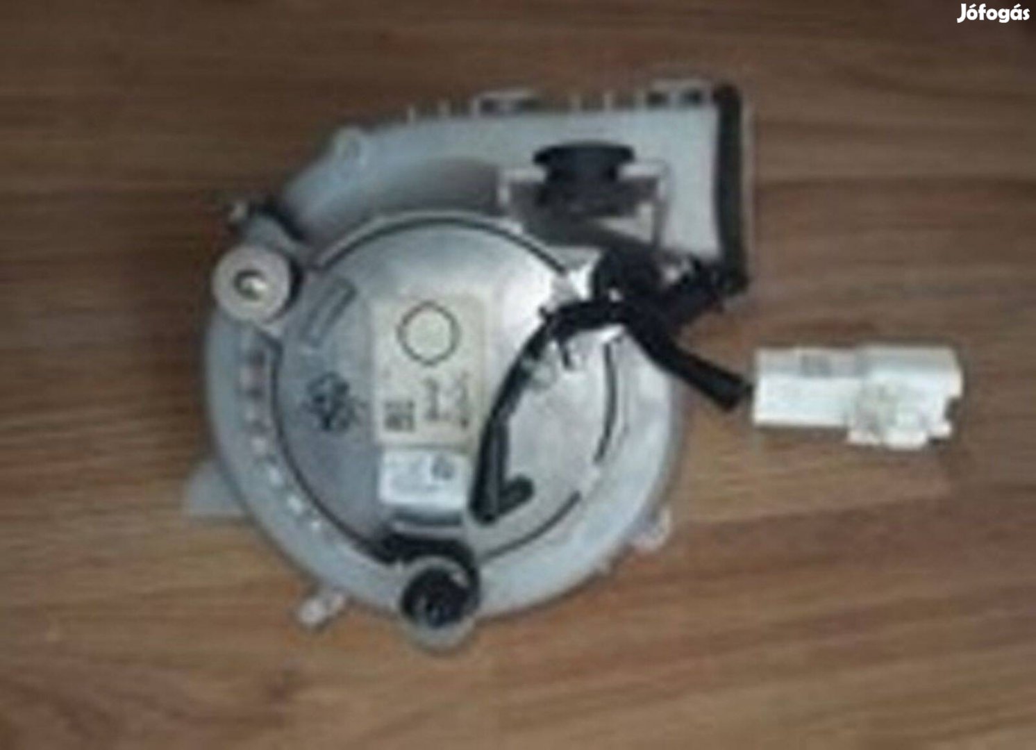 Toyota Prius 3(2012) akkupack hűtő ventilátor