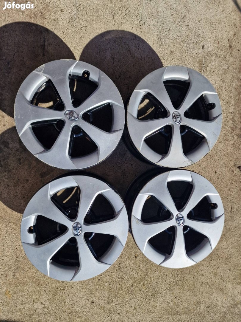 Toyota Prius 3 alufelni szett eladó!
