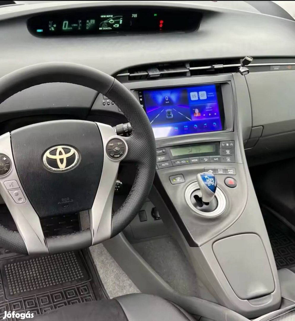 Toyota Prius Autó multimédia fejegység Hifi GPS rádió