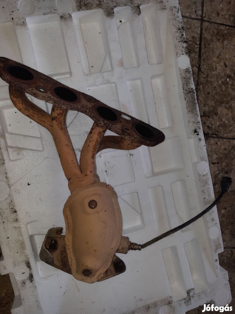 Toyota Prius Kipufogó Leömlő Cső Lambdaszonda