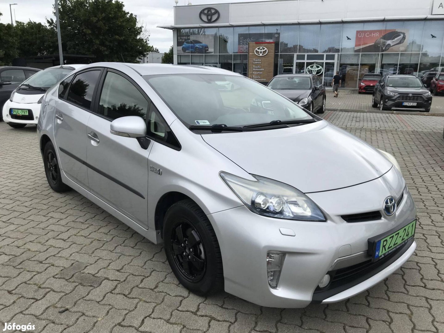 Toyota Prius Plug-IN Executive-Navigáció-Szervi...