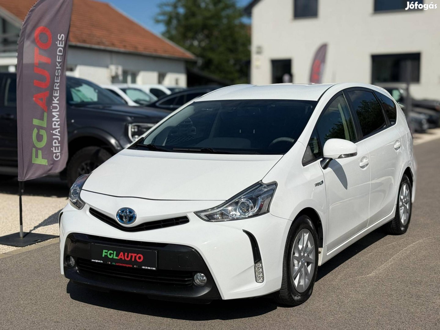 Toyota Prius+ 1.8 HSD Active e-CVT 7 SZEM. Ülés...