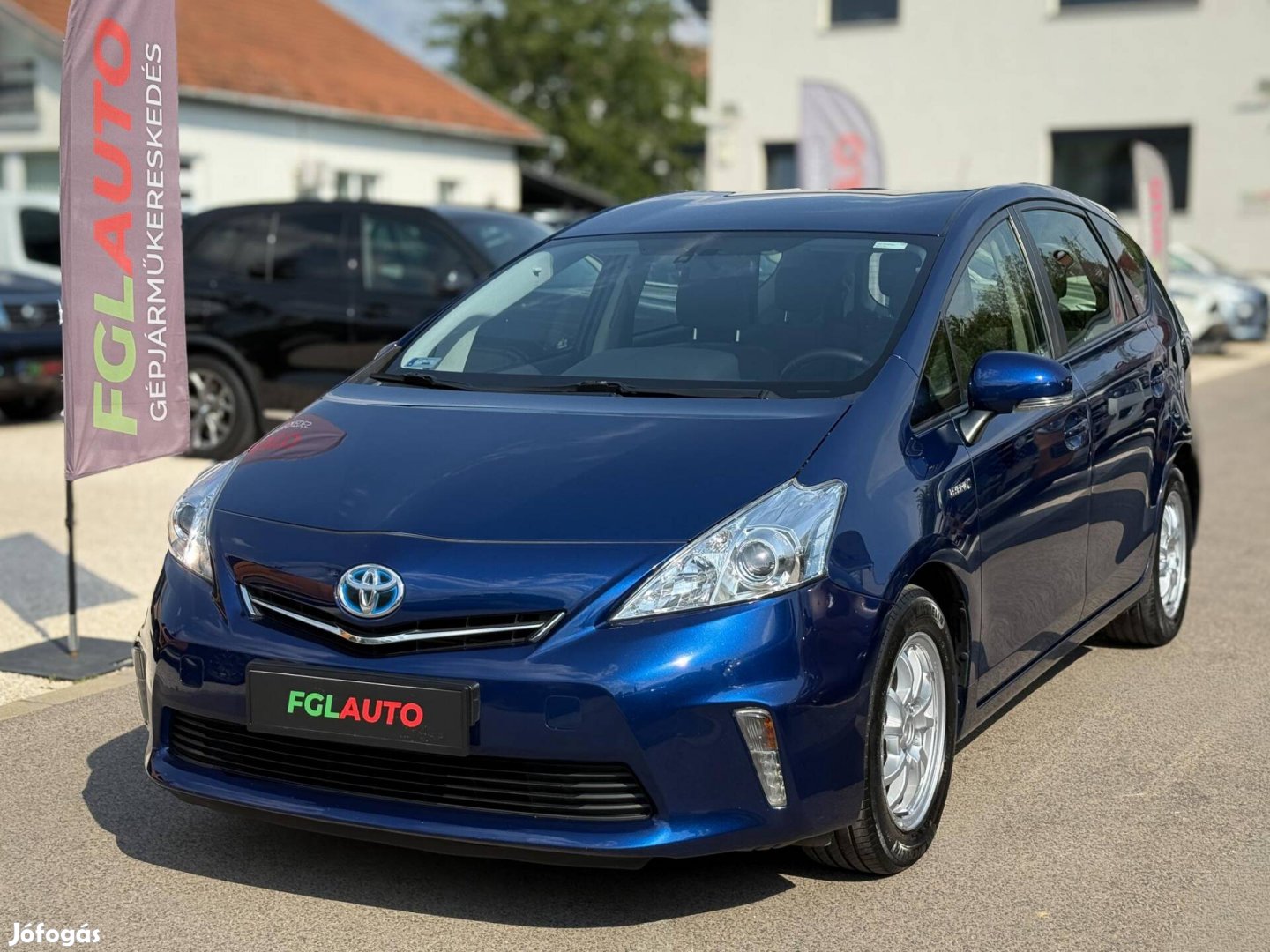 Toyota Prius+ 1.8 HSD Active e-CVT Rendszeresen...