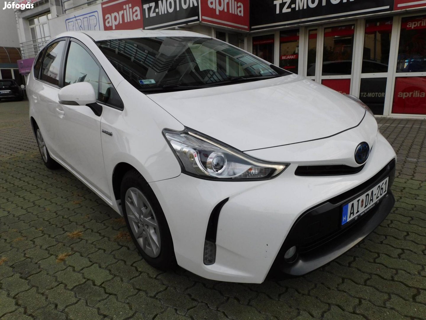 Toyota Prius+ 1.8 HSD Style Leather e-CVT 4 lit...