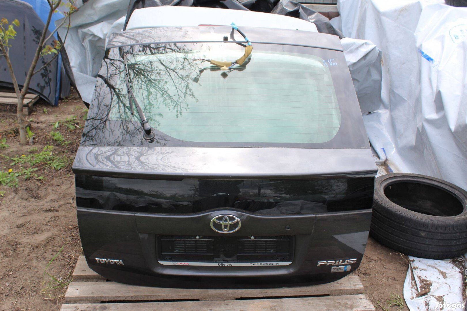 Toyota Prius (2nd gen) csomagtér ajtó üresen szélvédővel (176.)