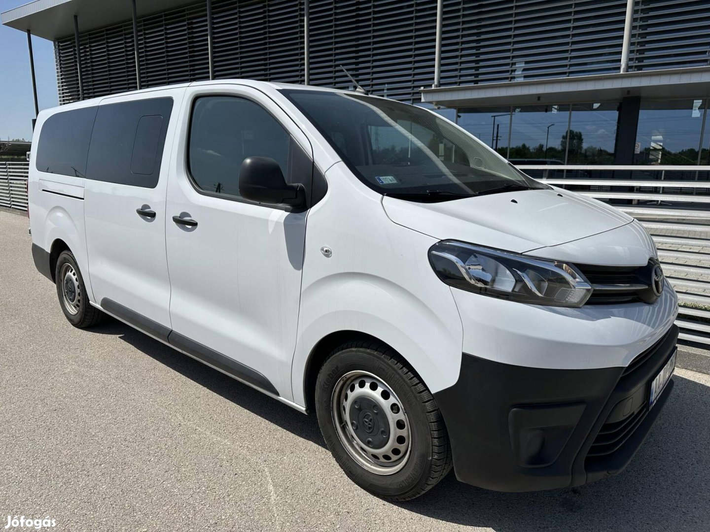 Toyota Proace 1.5 D Combi Professional L2H1 9 S...