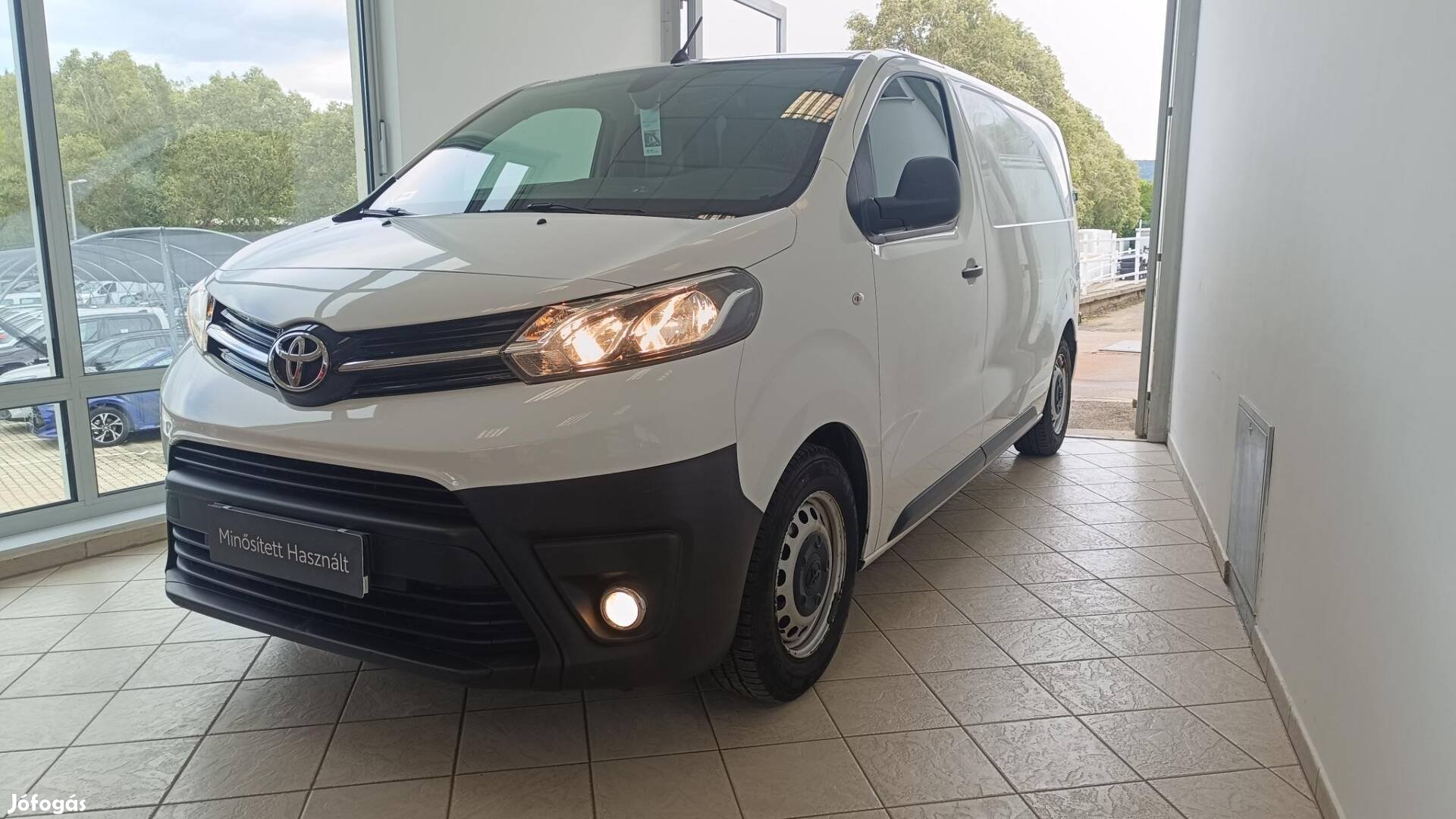 Toyota Proace 1.6 D-4D Panel Van Active Smart C...