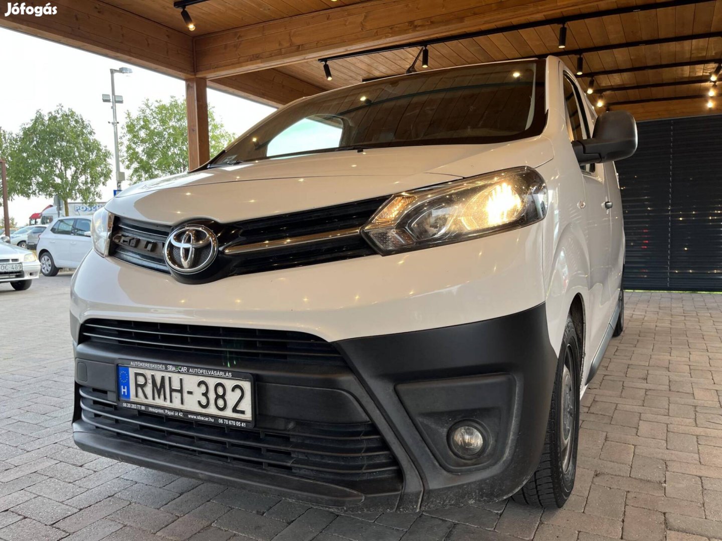 Toyota Proace 1.6 D-4D Panel Van Active Smart C...