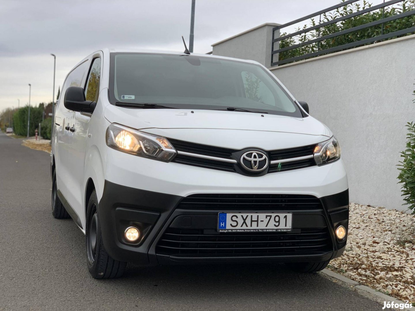 Toyota Proace 2.0 D-4D Panel Van Active Smart C...