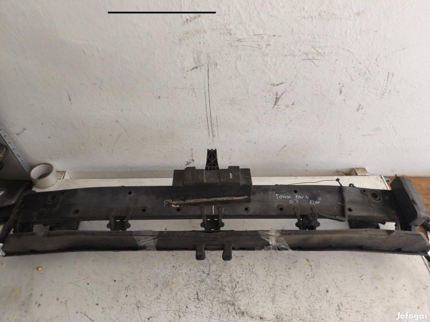 Toyota Rav4 2006- első lökhárító merevítő