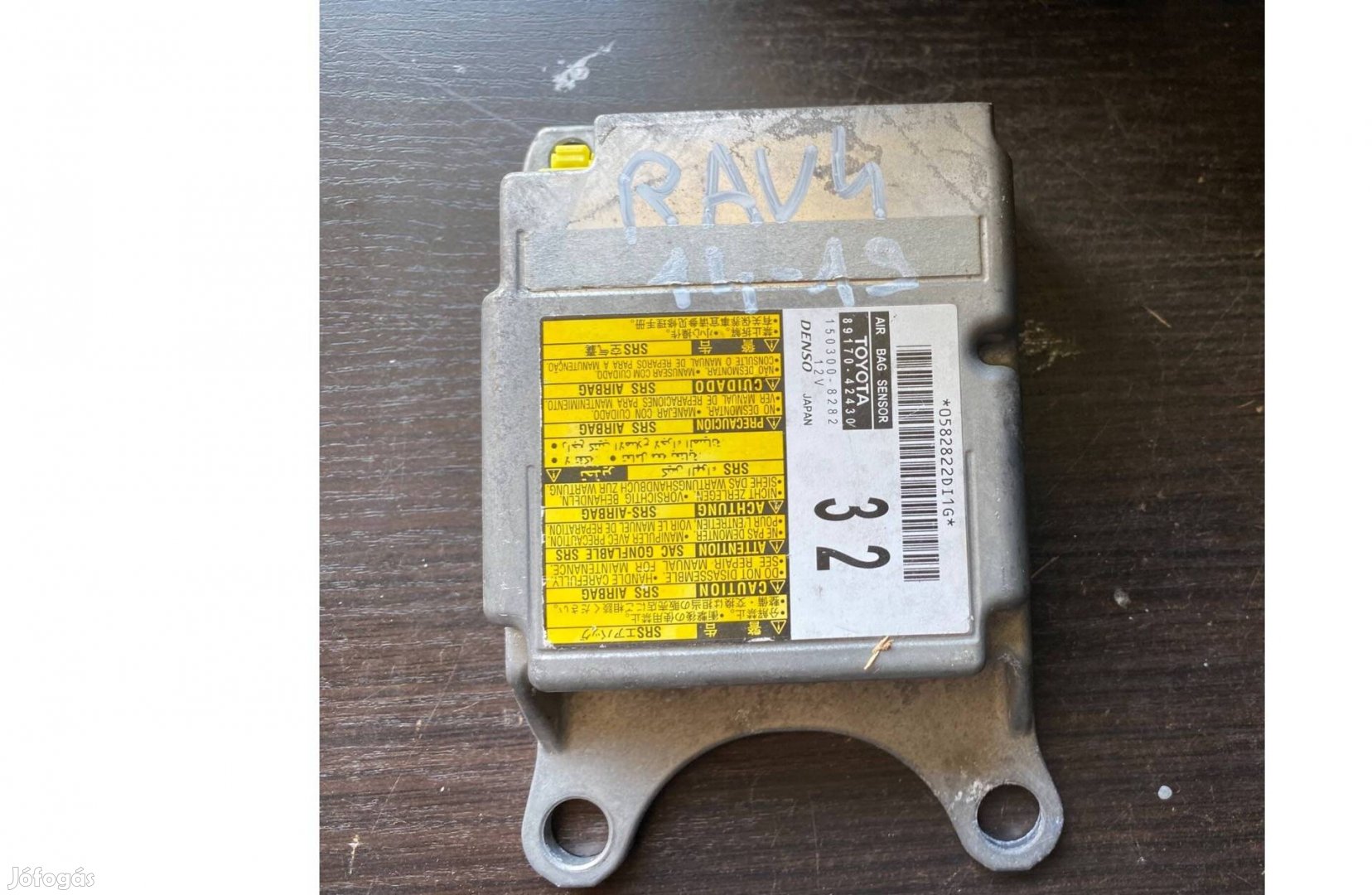 Toyota Rav4 2017 légzsákinditó