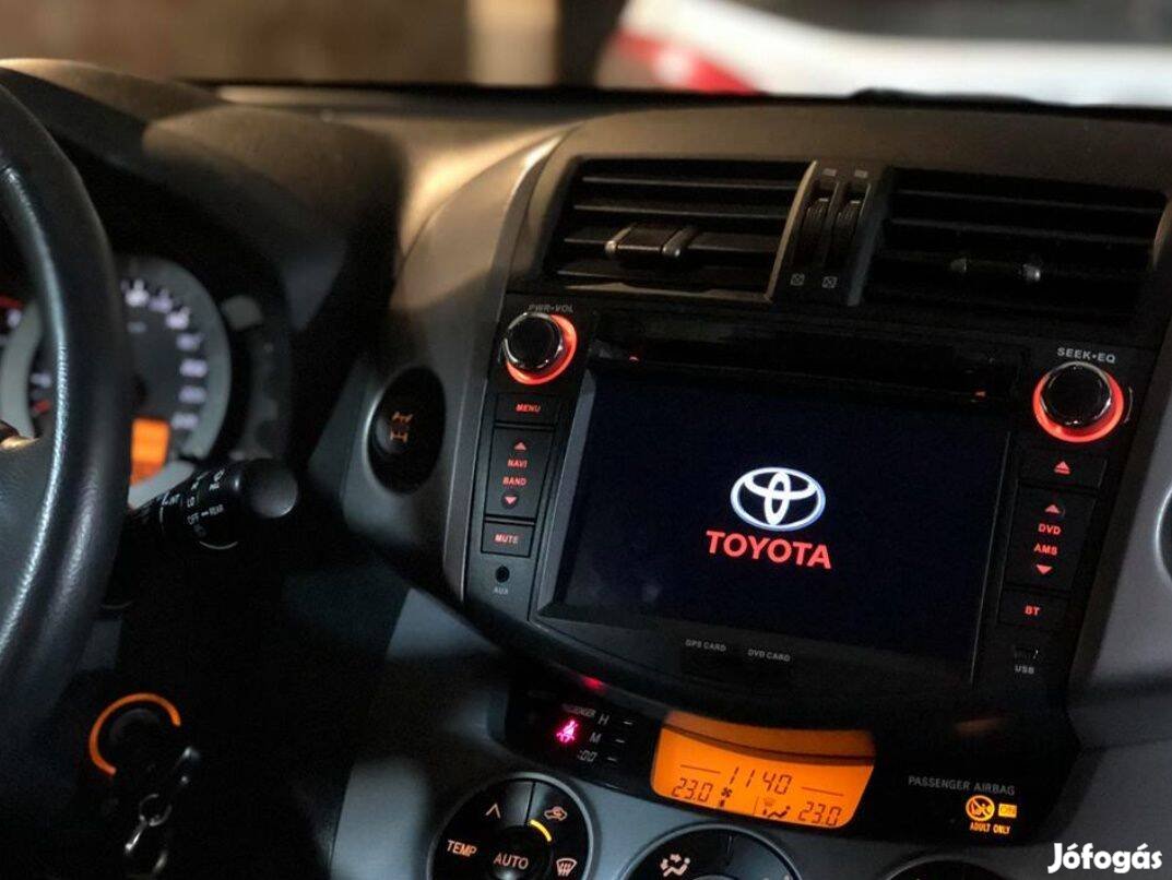 Toyota Rav4 Android Multimédia GPS Rádió Tolatókamerával
