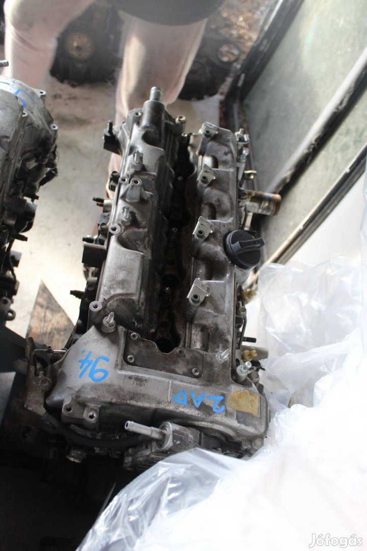 Toyota Rav4 III 2006-2013 2.2D fűzött blokk hengerfejjel 2adfhv