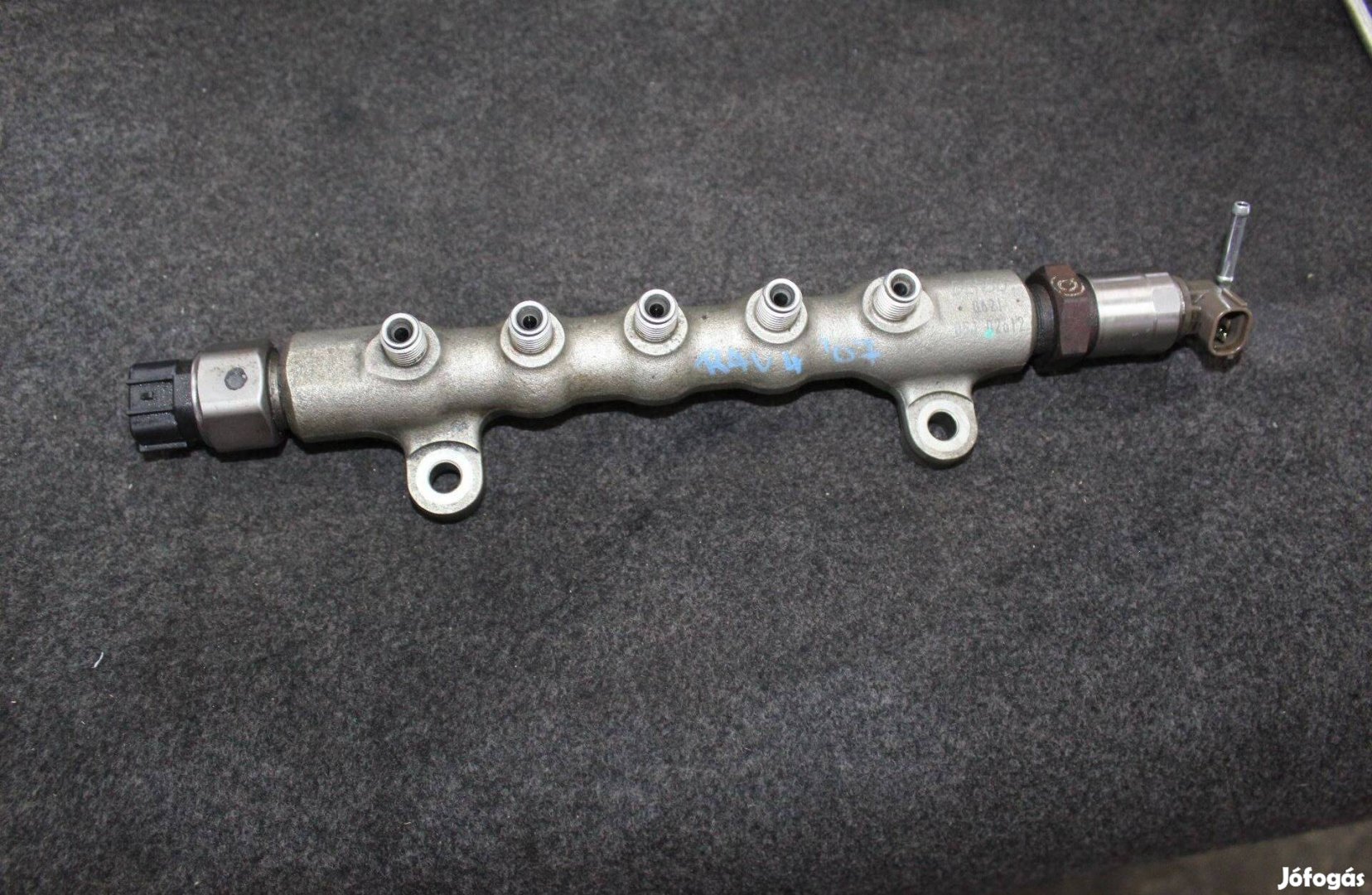 Toyota Rav4 III 2006-2013 common rail cső 8945860010