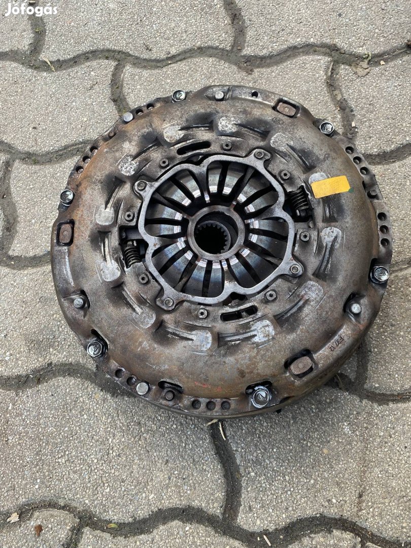 Toyota Rav4 III 2006-2013 kettős tömegű lendkerék kuplungszerkezettel