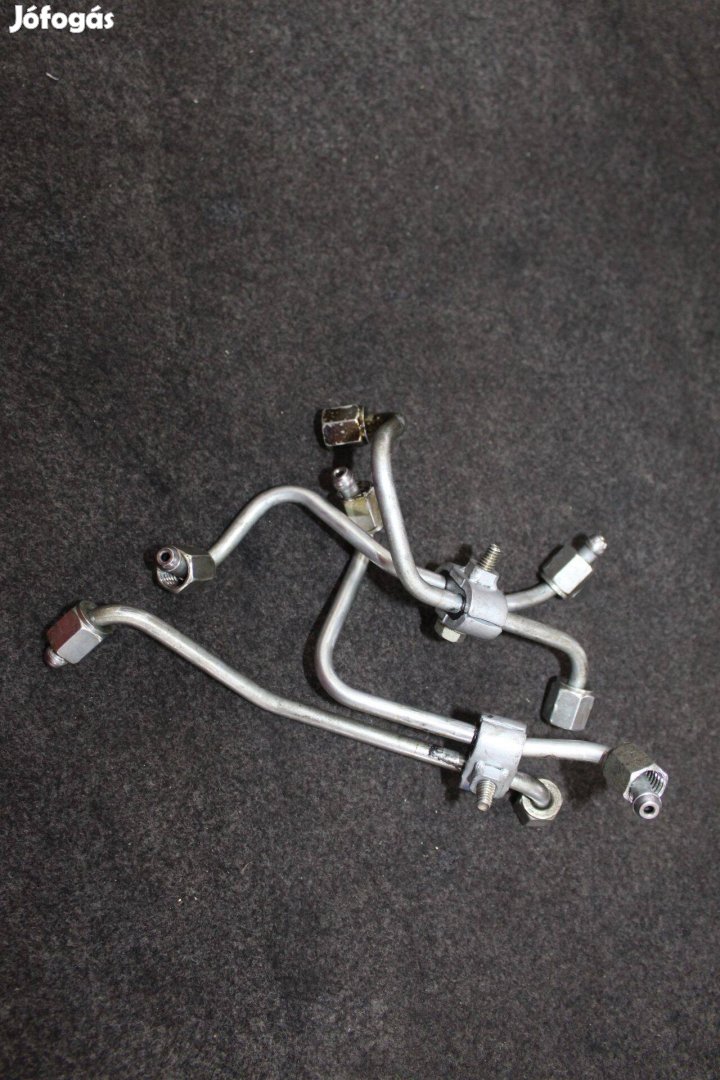 Toyota Rav4 III 2006-2013 üzemanyag csövek (4db)