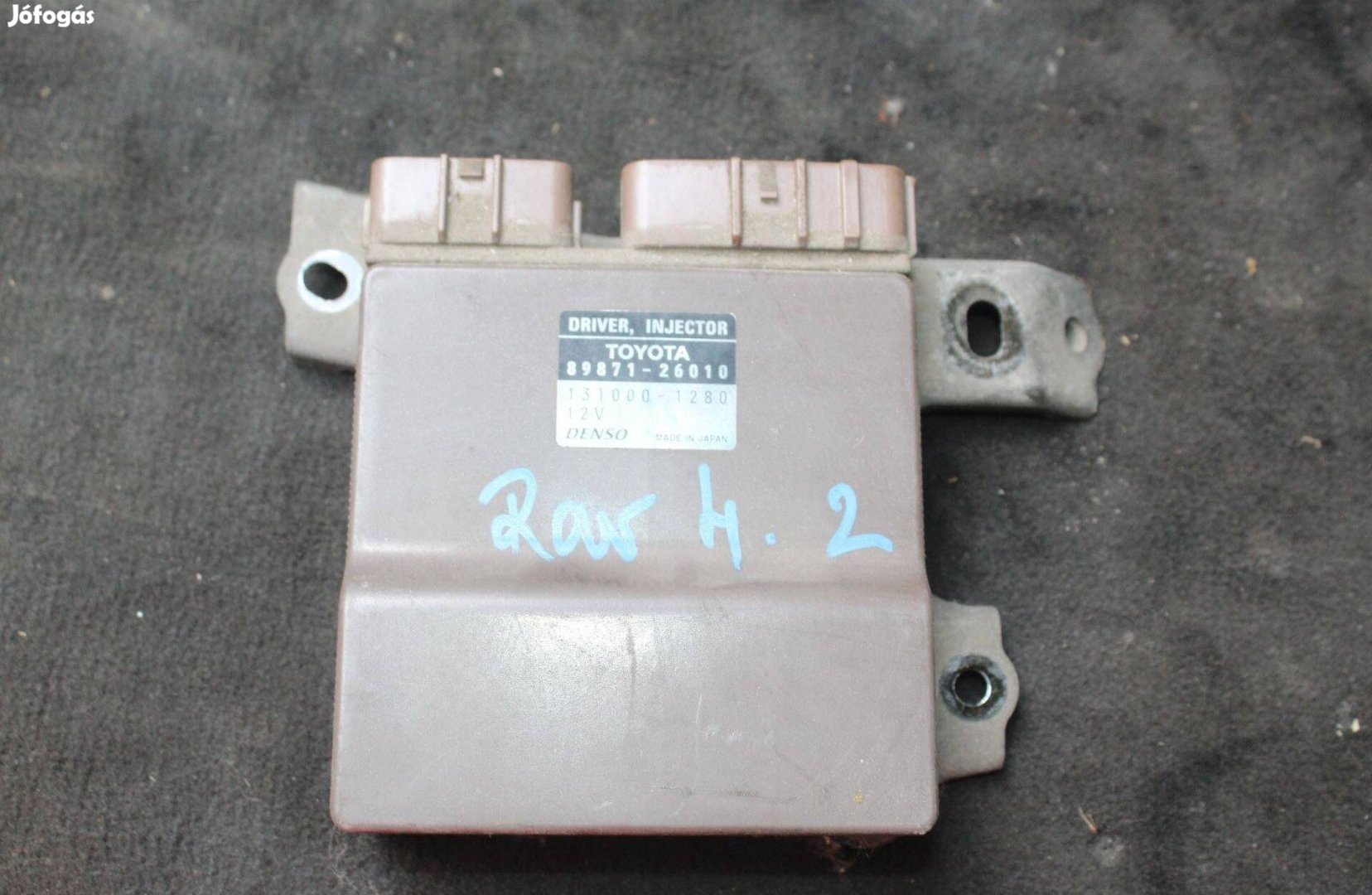 Toyota Rav4 II injektor vezérlő 89871-26010